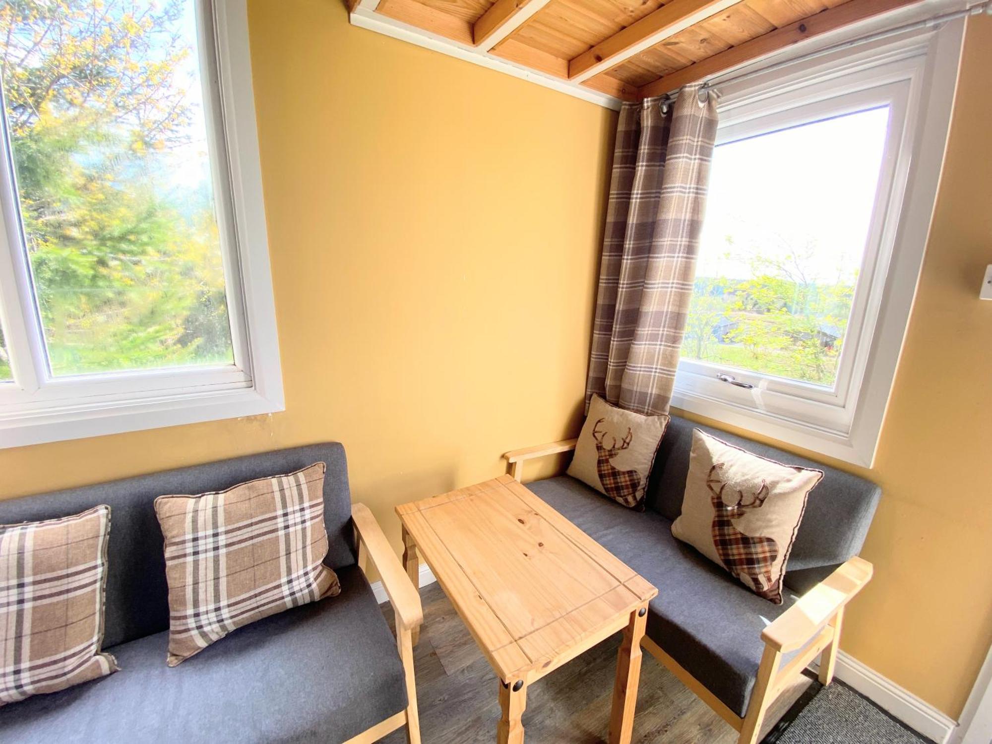 Blair Tiny House With Private Hot Tub - Fife - Loch Leven - Lomond Hills Vila Dunfermline Exterior foto